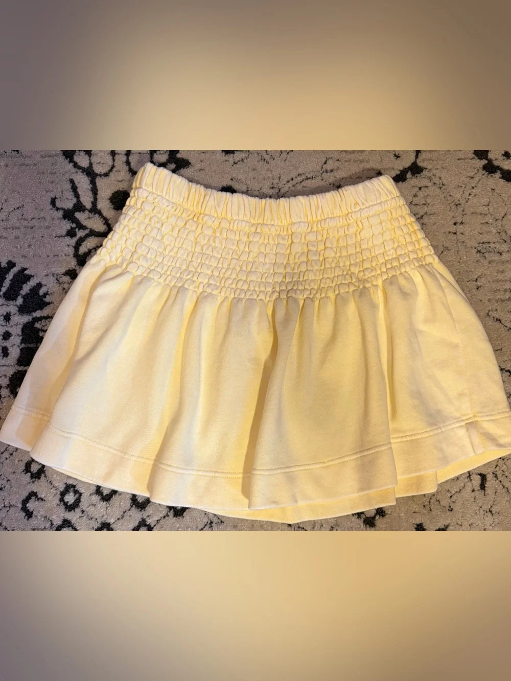 Aerie Women’s Yellow Skirt Mini Elastic Waist Size L NWT!